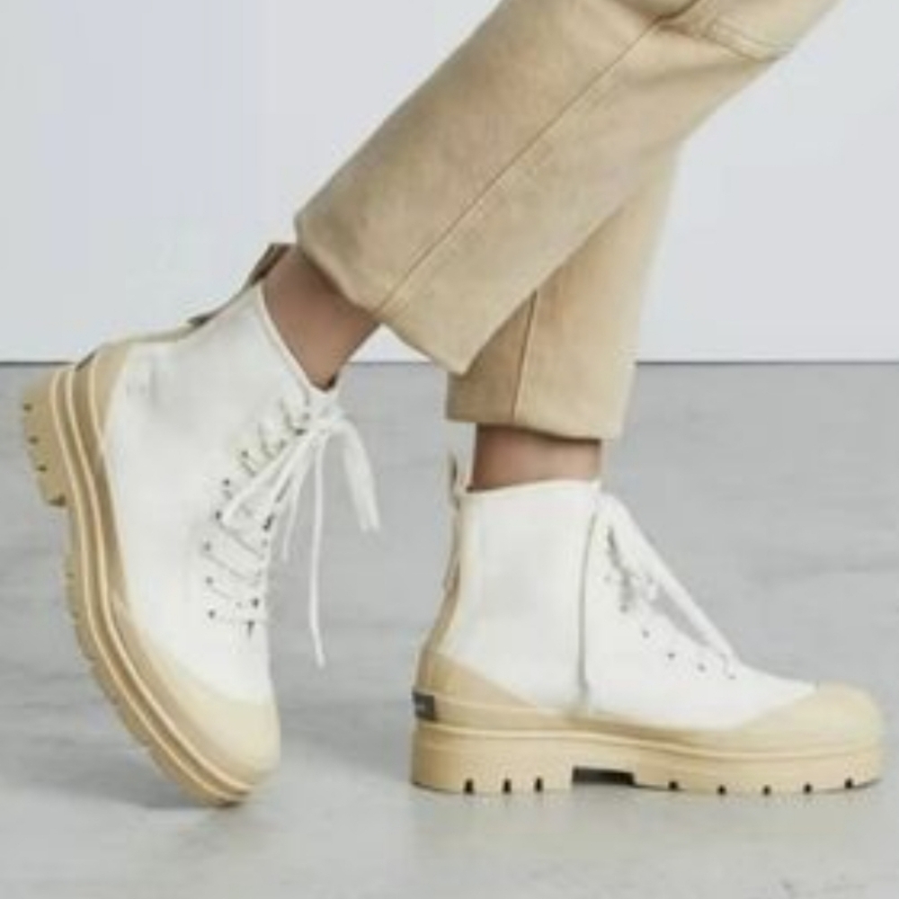 Everlane White Canvas Lug Sole Combat Boots Size 5.5 Chunky Platform Lace-Up